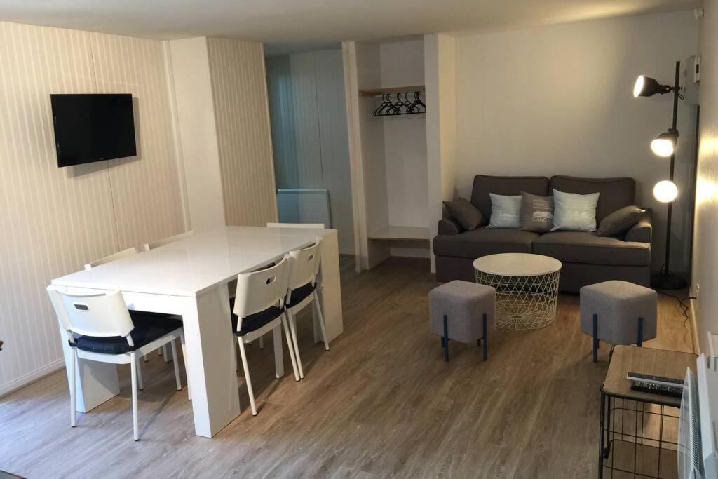 Ideal - Plage, Jardin & Jacuzzi, Proche Plage Et Thalasso - 1 A 6 Personnes Saint-Malo Ngoại thất bức ảnh